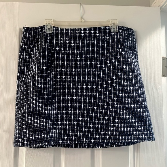 Lilly Pulitzer Tweed Mini Skirt - Picture 1 of 4
